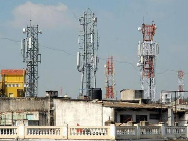 नोएडा में आज ठप हो सकते हैं मोबाइल, इंटरनेट सर्विस mobile_tower_electricity_cut