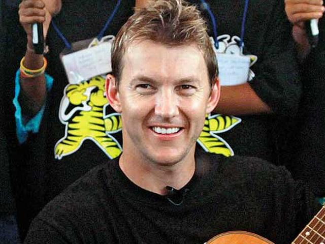 गेंदबाजी में इंडिया का ‘अब तक का सबसे तेज’ आक्रमण: ली World Cup 2015: India’s Pace Attack Impresses Brett Lee