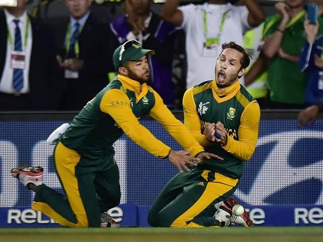 SA Vs NZ: बेहद रोमांचक मैच! आखिरी 10 गेंदों में कैसे न्यूजीलैंड ने मैच जीता SA Vs NZ