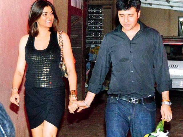 रितिक भसीन के साथ डेटिंग कर रही हैं सुष्मिता सेन? sushmita_sen_in_relationship_bhasin