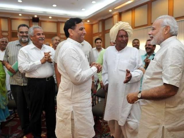 जाट आरक्षण रद्द होने पर जाट नेताओं के साथ पीएम मोदी ने की बैठक, अरुण जेटली की अध्यक्षता में बनी कमेटी खोजेगी आरक्षण देने का तरीका modi_meets-jaat_leaders