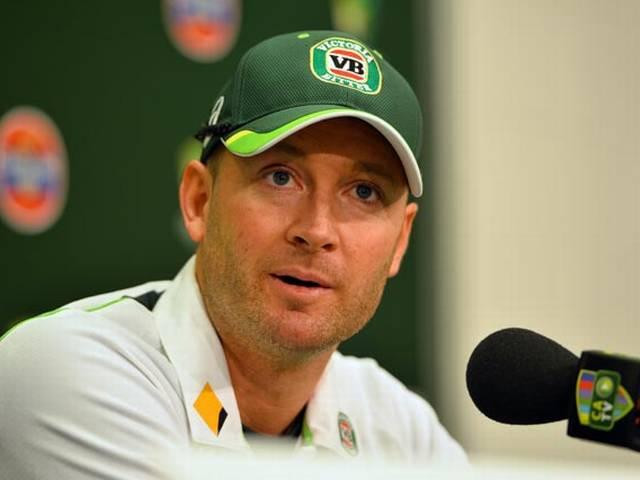 सेक्स लाइफ से जुड़े सवाल से ऑस्ट्रेलियाई कप्तान क्लार्क हैरान Sex talk stumps Michael Clarke