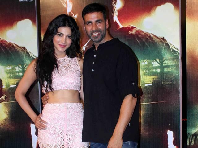 कानूनी विवाद में फंसी 'गब्बर' हीरोइन श्रुति हसन Shruti hassan in big trouble