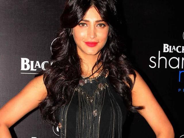 श्रुति हासन के खिलाफ धोखाधड़ी का मामला दर्ज Shruti Hasan_Bollywood_