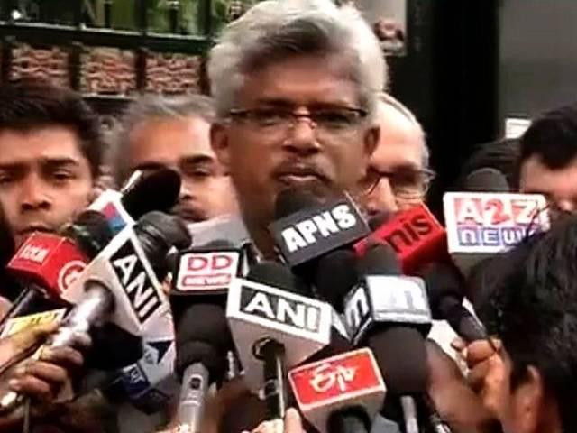 'आप' के आंतरिक लोकपाल पद से रामदास की हुई छुट्टी aap_new_lokpal