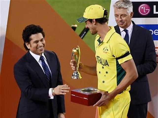विश्व कप में बल्लेबाजों की बादशाहत को गेंदबाजों से मिली चुनौती world cup bowling
