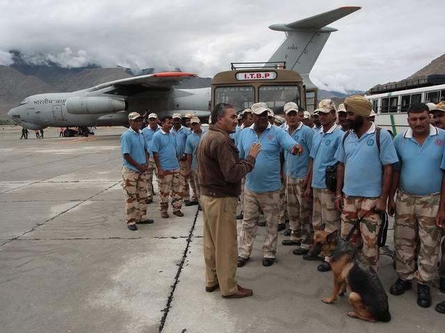 कश्मीर के लिए 100 एनडीआरएफ कर्मी रवाना, अतिरिक्त चार टीमें तैयार kashmir_ndrf