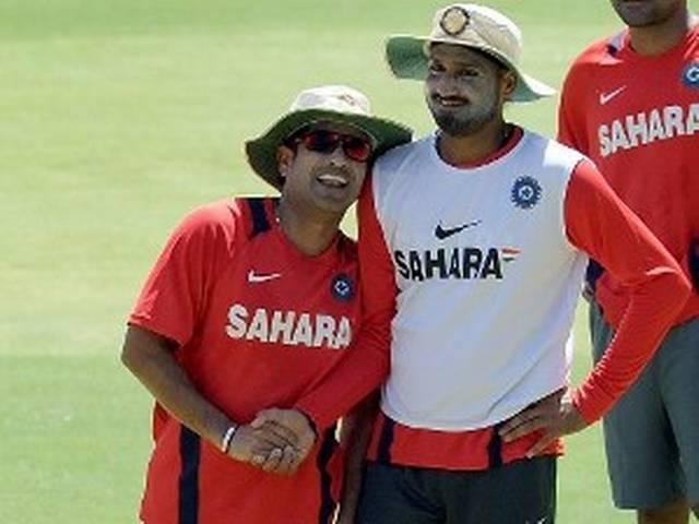 तीसरे टेस्ट टीम का एलान, सचिन को मिला मौका तीसरे टेस्ट टीम का एलान, सचिन को मिला मौका