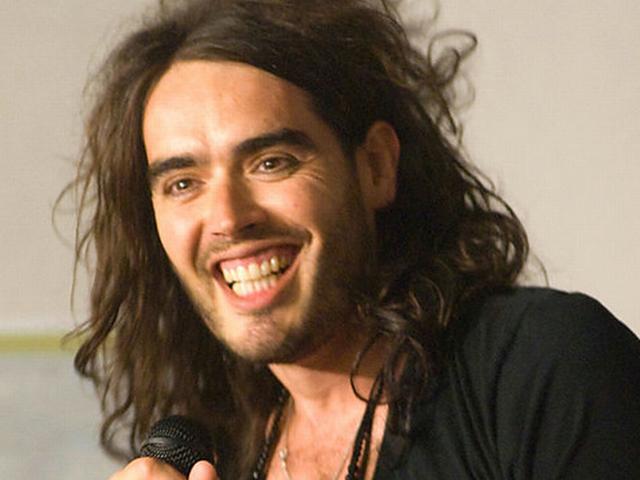 रसेल का था किन्नर के साथ संबंध! ‘Russell Brand used me for sex’: Lauren Harries claims