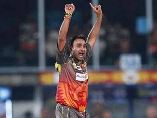 अमित मिश्रा की हैट्रिक से सनराइजर्स की जीत अमित मिश्रा की हैट्रिक से सनराइजर्स की जीत