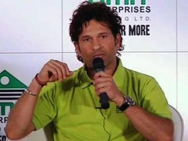 फीफा 2022 में भारत के खेलने की आशा: सचिन फीफा 2022 में भारत के खेलने की आशा: सचिन