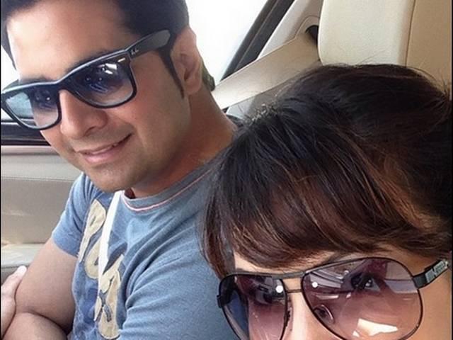 करण ने शूटिंग के बाद की पत्नी के लिए खरीदारी Yeh Rishta Kya Kahlata Hai_Karan_