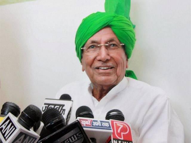 हरियाणा के पूर्व मुख्यमंत्री चौटाला को एक महीने की पैरोल मिली Omprakash Chautala_