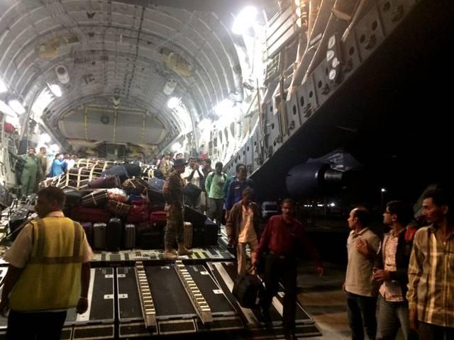 एयर इंडिया का विमान 193 भारतीयों को लेकर यमन से पहुंचा कोच्चि AI flight carrying 193 rpt 193Indians from Yemen lands in Kochi
