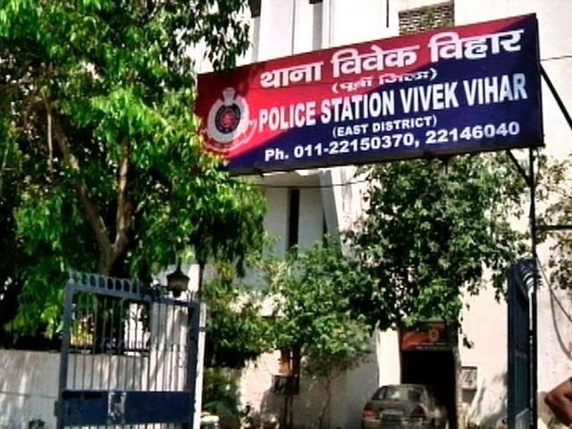 दिल्ली: फिजियोथेरेपी की छात्रा के साथ गैंगरेप, तीन आरोपी गिरफ्तार, एक की तलाश जारी Gangrape in capital