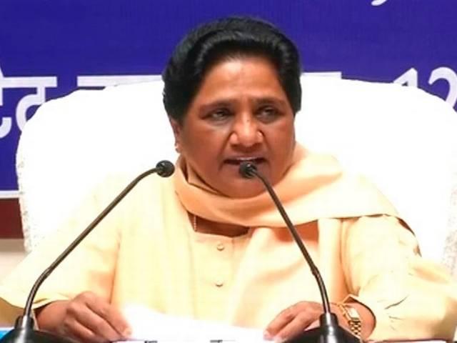 मायावती ने मोदी सरकार के जमीन बिल पर पलटी मारी, अब विरोध का किया एलान, सोनिया के मोर्चे में शामिल नहीं हुई थीं मायावती mayawati_opposes_landacquision_bill