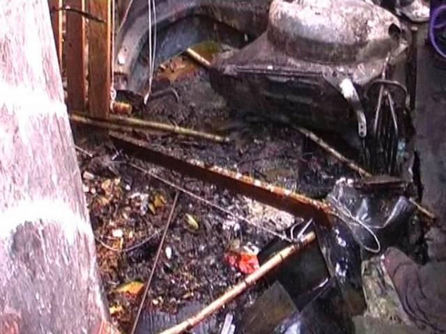 दर्दनाक हादसा: घर में लगी आग से एक ही परिवार के 6 लोगों की मौत 6 people died