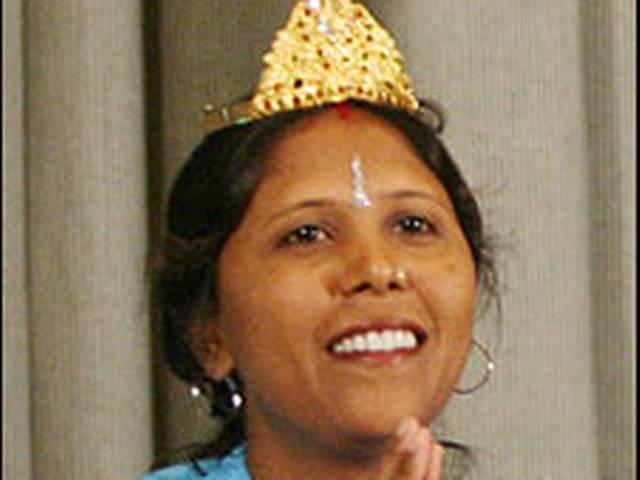 कभी सिर पर ढोती थी मैला, अब ब्रिटेन में आवाज बुलंद करेंगी ऊषा usha_britain_sulabh