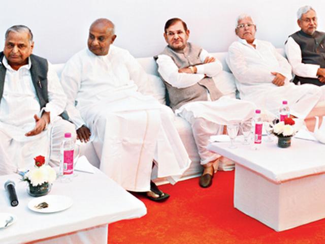 जनता परिवार में नहीं जाएंगे जीतनराम मांझी, कहा लालू यादव ने भी दगा दिया- नीतीश के मुताबिक इसी महीने विलय janata_pariwar_manjhi