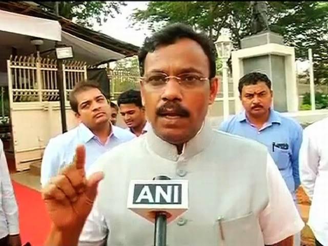 ढीली पड़ी महाराष्ट्र सरकार, अब 12 से 9 बजे के बीच दिखानी होगी मराठी फिल्में maharashtra_marathi_film
