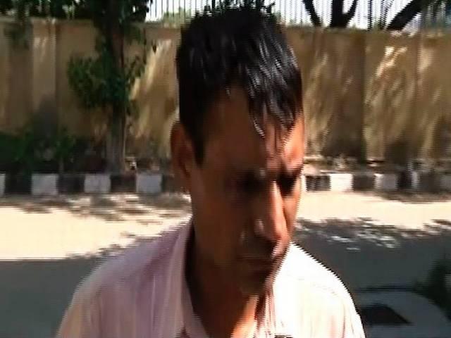 दिल्ली में सुरक्षित नहीं महिलाएं? टैक्सी ड्राइवर पर यौन हमले का आरोप delhi cab