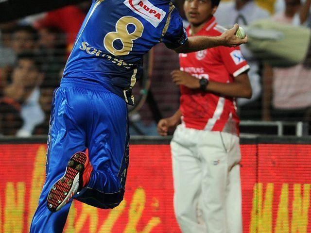 IPL का सबसे बेहतरीन कैच! best catch