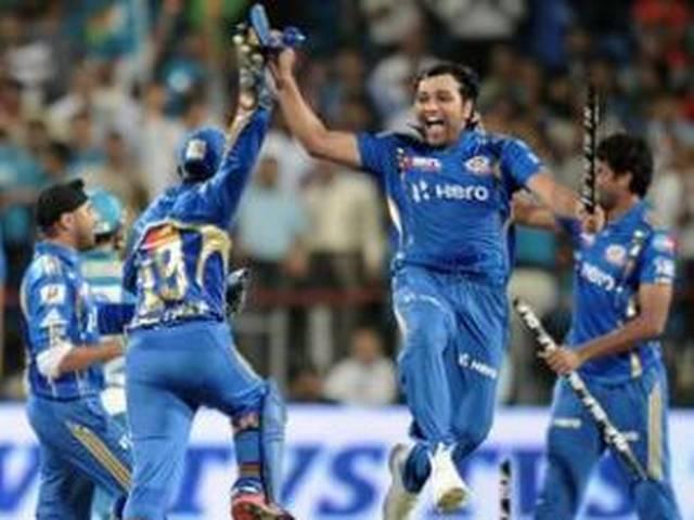 चैम्पियंस लीग : मुम्बई इंडियंस की पहली जीत चैम्पियंस लीग : मुम्बई इंडियंस की पहली जीत