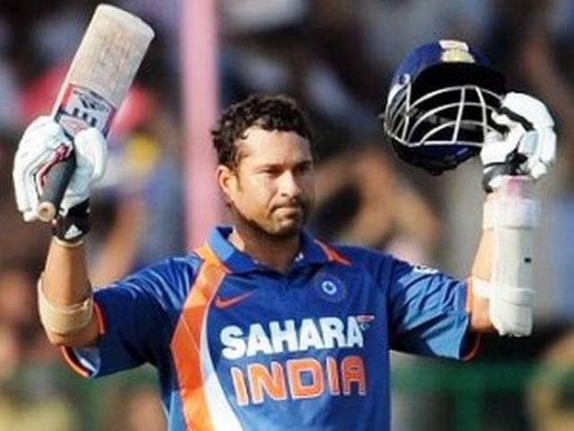 पैंतीस के पार सबसे अधिक चला सचिन का बल्ला पैंतीस के पार सबसे अधिक चला सचिन का बल्ला