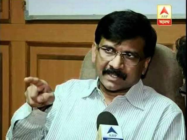 संजय राउत गिरफ्तार हों, शिवसेना की मान्यता समाप्त हो: आप Arrest Sanjay Raut, de-recognise Shiv Sena, demands AAP