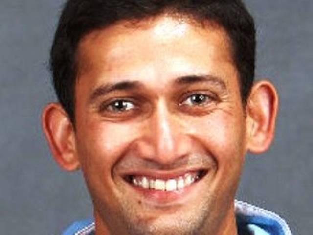 अजित अगरकर ने क्रिकेट के सभी प्रारूपों से संन्यास लिया अजित अगरकर ने क्रिकेट के सभी प्रारूपों से संन्यास लिया