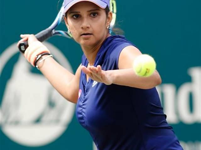 सानिया के टॉप पर पहुंचने पर बॉलीवुड हस्तियों ने दी बधाई Sania Mirza
