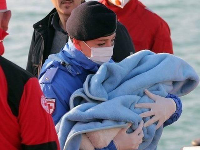 लीबिया के पास नाव डूबने से 400 से अधिक की मौत Hundreds of migrants feared drowned off Libya