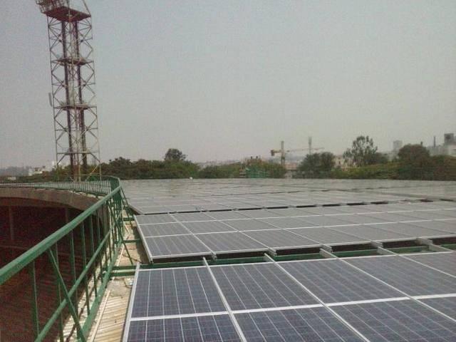 सोलर पावर से रौशन होगा चिन्नास्वामी स्टेडियम solar power