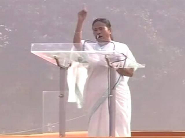 मैं किसी दबाव या धमकी की परवाह नहीं करती: ममता Mamata Banerjee