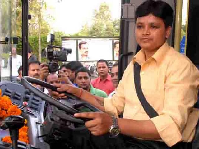 दिल्ली: पहली डीटीसी महिला ड्राइवर बन सरिता ने रचा इतिहास dtc_woman_driver