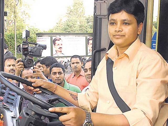 दिल्ली: पहली DTC महिला ड्राइवर बनकर सरिता ने रचा इतिहास DTC_WOMAN_DRIVER_SARITA