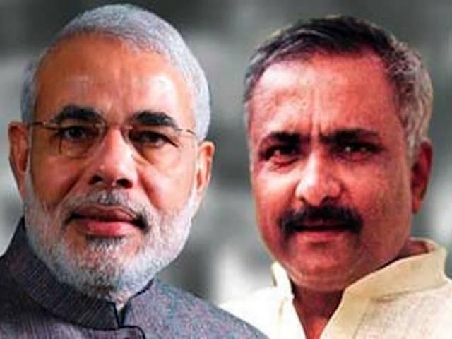 आखिरकार संजय जोशी ने डाले हथियार, कहा- 'पीएम नरेंद्र मोदी मेरे नेता हैं' Sanjay Joshi accepts Narendra Modi as leader