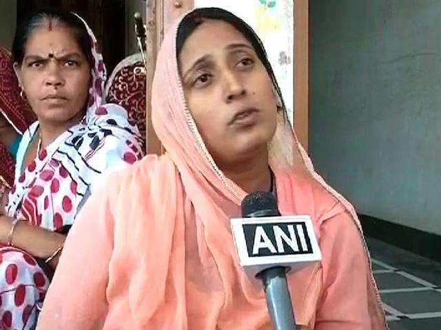 गलती हुई, गजेंद्र की खुदकुशी के बाद मुझे भाषण नहीं देना चाहिए था: केजरीवाल I made a mistake. Should have called off the rally (on Gajendra Singh’s suicide: Delhi CM Arvind Kejriwal