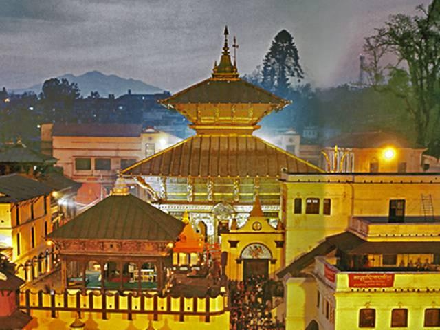नेपाल: पशुपतिनाथ मंदिर के पास सैकड़ों का अंतिम संस्कार Nepal_Earthquake_