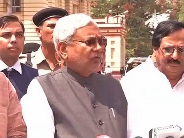 बिहार: भूकंप के मद्देनजर दो दिन स्कूल बंद BIHAR_EARTHQUAKE