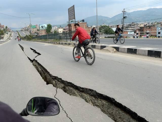गुजरात के 40 लोग नेपाल से सुरक्षित घर लौटे: सरकार 40 gujratis gets back safe from nepal says the state government