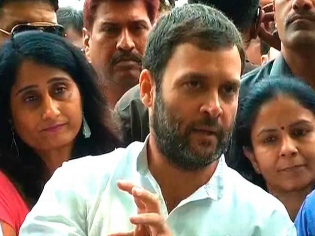 अब मकान पर एक्शन में राहुल गांधी Rahul Attacks on government over Real Estate Bill