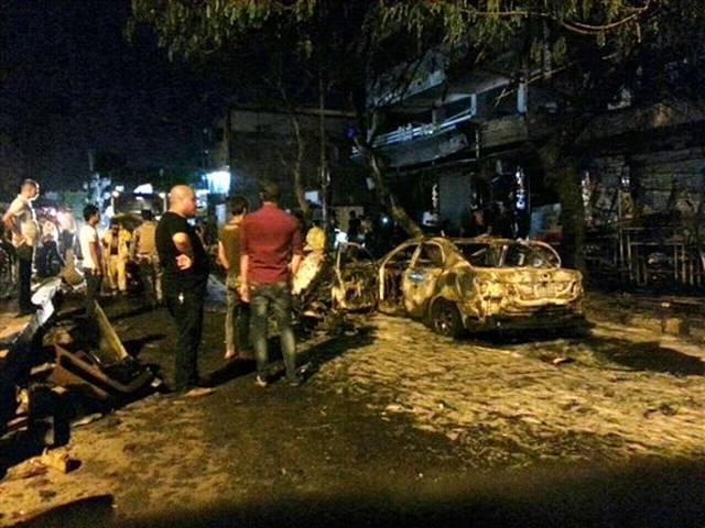 बगदाद: कार बम विस्फोट में कम से कम 13 लोगों की मौत Baghdad car bomb attacks leave 13 dead