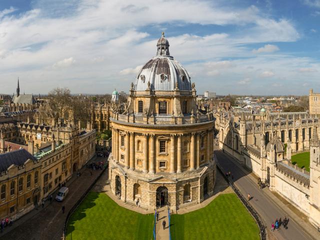 रेप के दावे पर पूर्व छात्रा ने किया ऑक्सफोर्ड पर मुकदमा RAPE_OXFORD