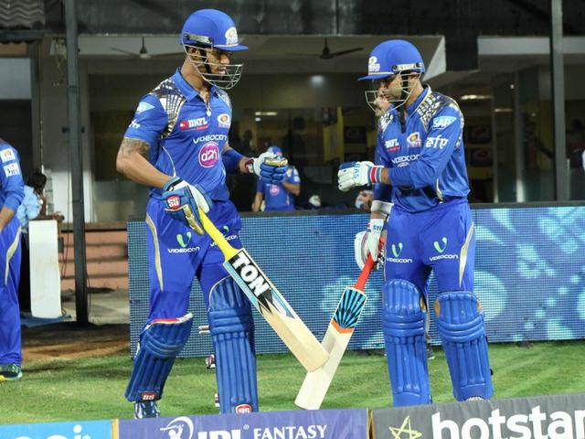 IPL: मुंबई इंडियंस ने चेन्नई सुपर किंग्स को 6 विकेट से हराया mi csk