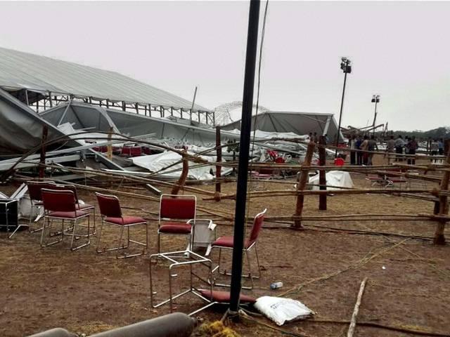 छत्तीसगढ़: पीएम मोदी की रैली से पहले गिरा पंडाल, 55 लोग घायल Pandal for Modi’s event collapses in Raipur, 25 injured