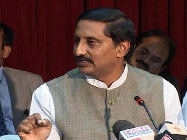 सोनिया, राहुल को 'एक्सपोज़' करने लिए पूर्व सीएम रेड्डी लिख रहे हैं किताब Ex-AP CM’s book to ‘expose’ Sonia, Rahul