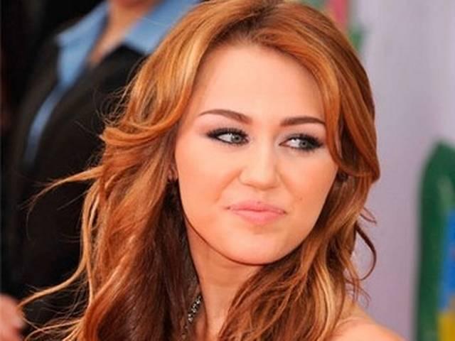 माइली ने खरीदा 31 करोड़ में बगीचा Miley Cyrus_Hollywood_