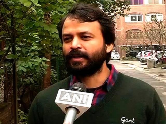 मीडिया को जेल भेजने की धमकी वाले दिल्ली सरकार के सर्कुलर का 'आप' ने किया समर्थन, मीडिया को आत्मनिरीक्षण और खुली बहस की सलाह aam_aadmi_party_on_media