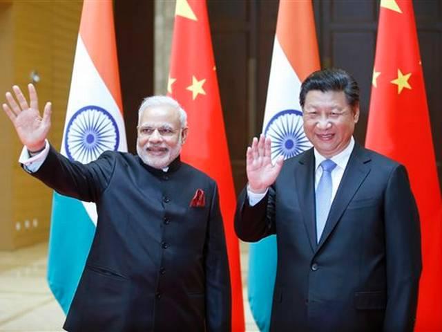 प्रधानमंत्री मोदी के चीन दौरे का आज दूसरा दिन, होंगे समझौतों पर हस्ताक्षर, कई बड़े ऐलान संभव Second day of PM Modi’s 3 day China visit today, will hold bilateral talks with Chinese premier
